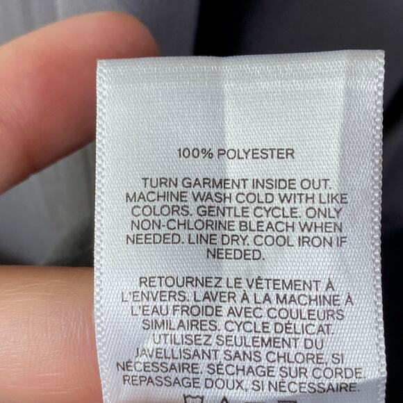 Express Womens Blouse Gray Zipper V Neck Roll Tab Sleeve Flowy Small - Picture 7 of 14